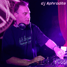 dj Aphrodite in DNB LEAGUE hemp tshirt